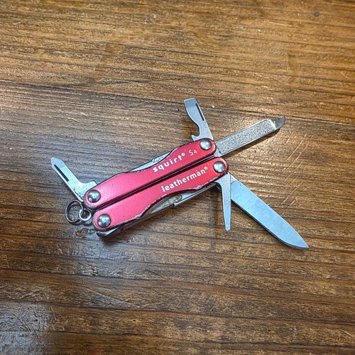 Leatherman squirt red - squirt,